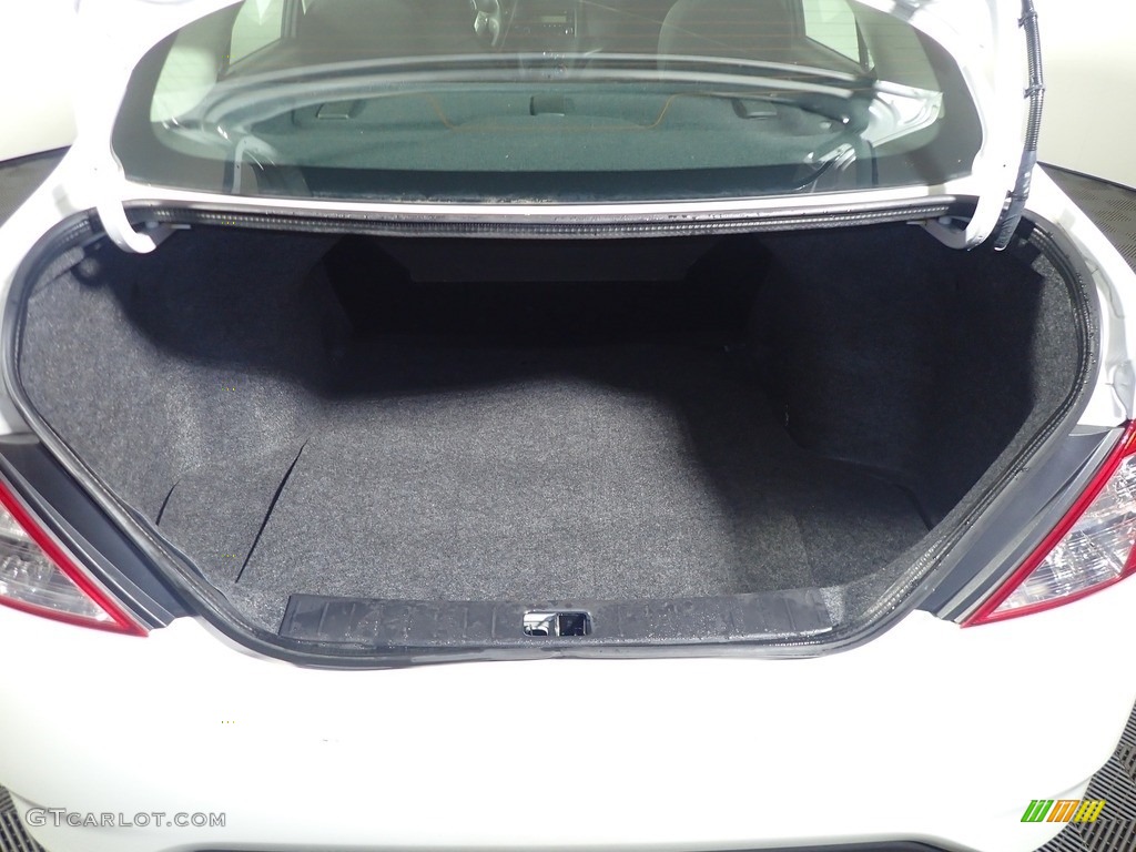 2017 Versa S - Fresh Powder White / Charcoal photo #14
