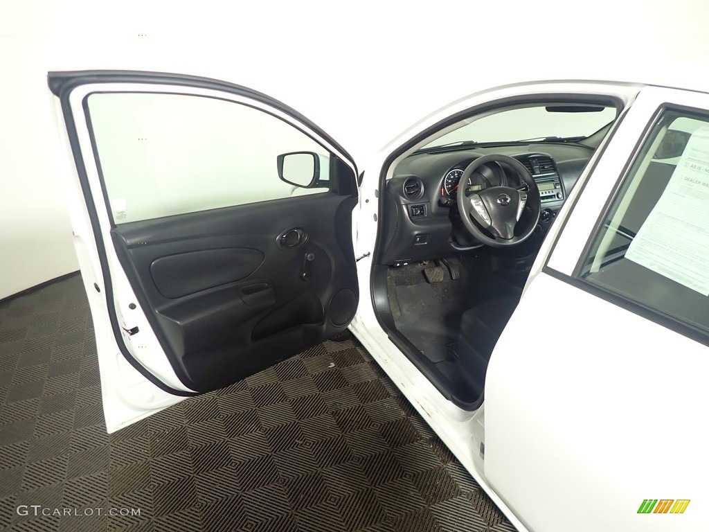 2017 Versa S - Fresh Powder White / Charcoal photo #22