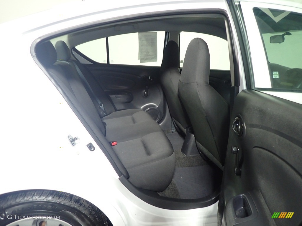 2017 Versa S - Fresh Powder White / Charcoal photo #34