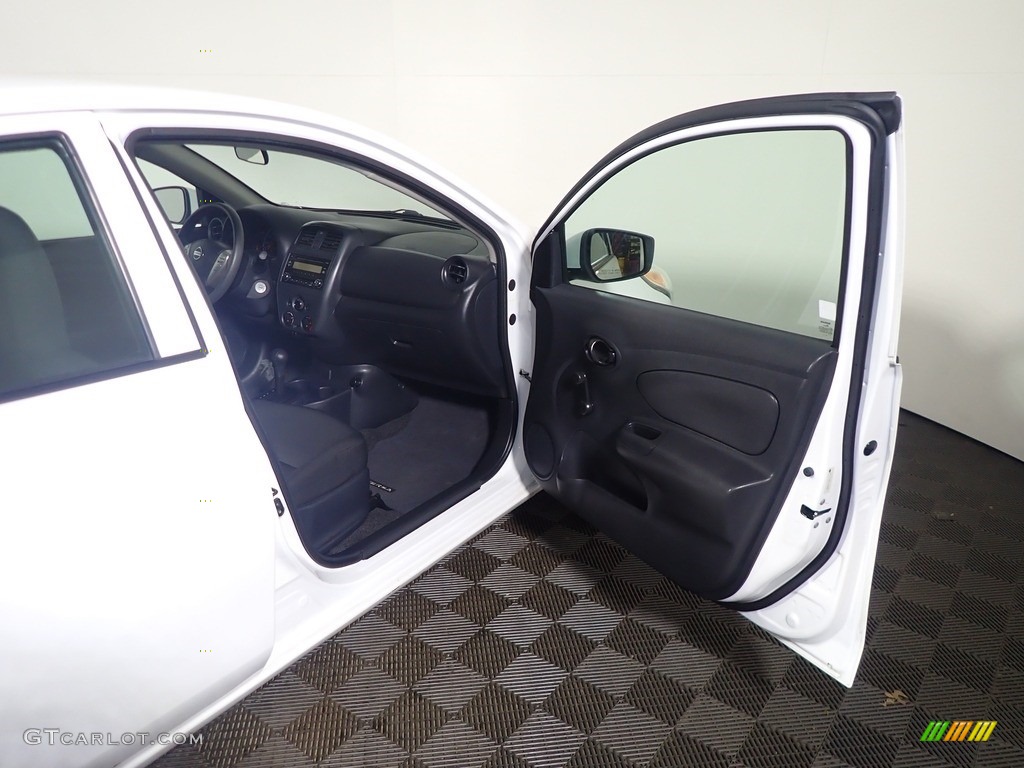 2017 Versa S - Fresh Powder White / Charcoal photo #35