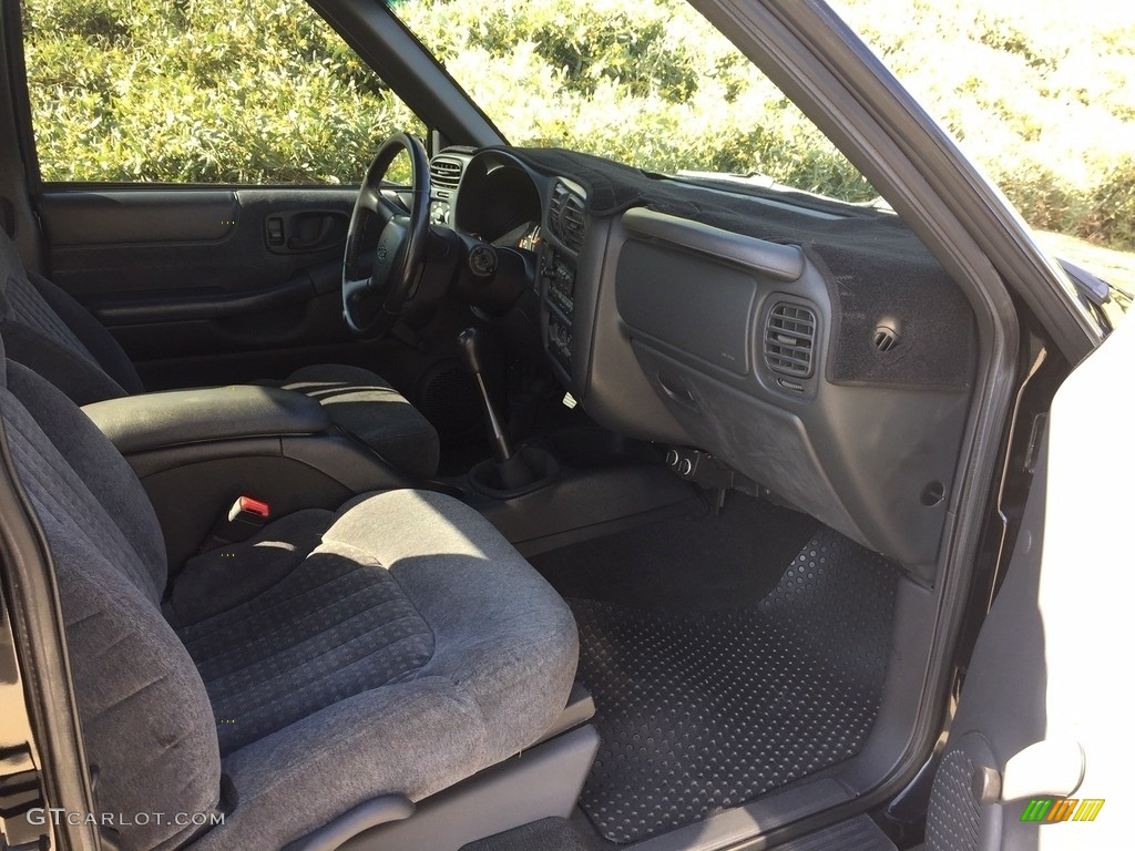 Graphite Interior 2000 Chevrolet S10 LS Extended Cab Photo #141096774