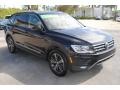 Deep Black Pearl - Tiguan SEL Photo No. 2