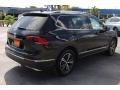 Deep Black Pearl - Tiguan SEL Photo No. 9