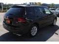 Deep Black Pearl - Tiguan S Photo No. 9