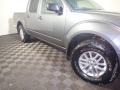 Gun Metallic - Frontier SV Crew Cab 4x4 Photo No. 4