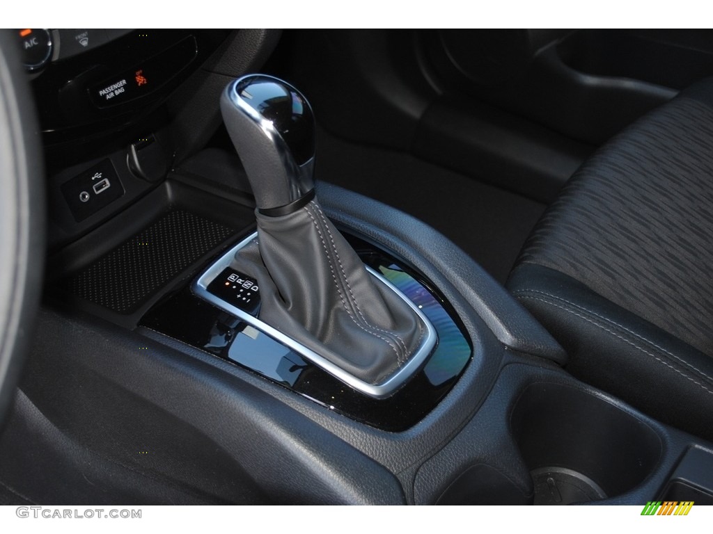 2018 Nissan Rogue S Transmission Photos