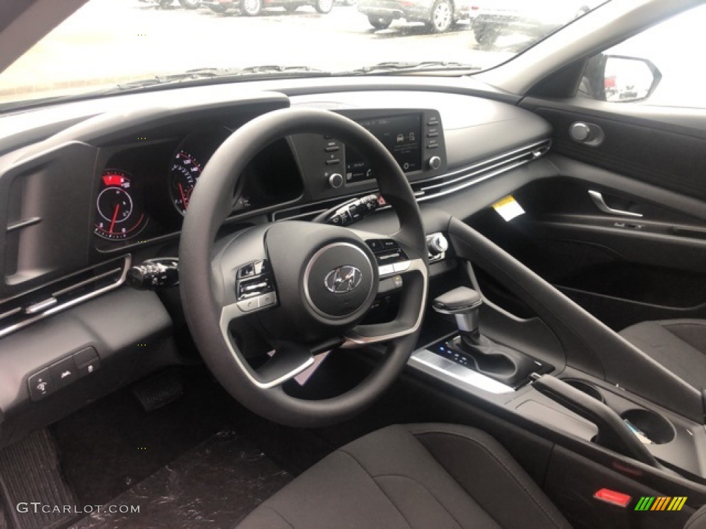 2021 Elantra SEL - Phantom Black / Black photo #4