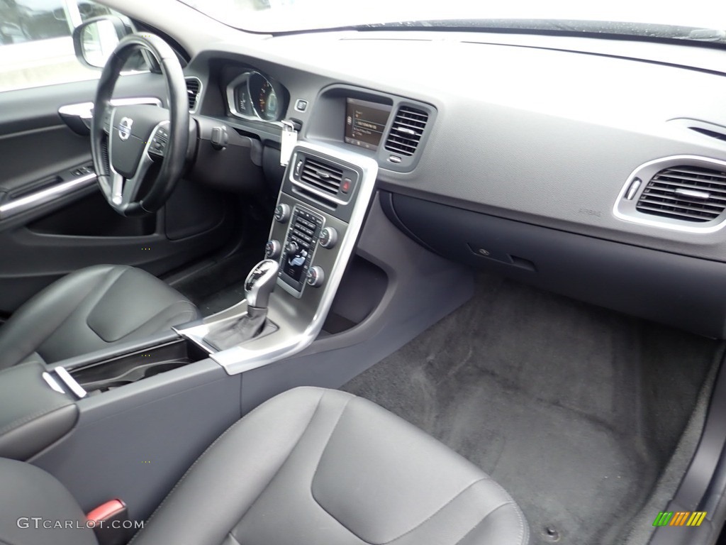 Off-Black Interior 2015 Volvo S60 T5 Premier AWD Photo #141103962