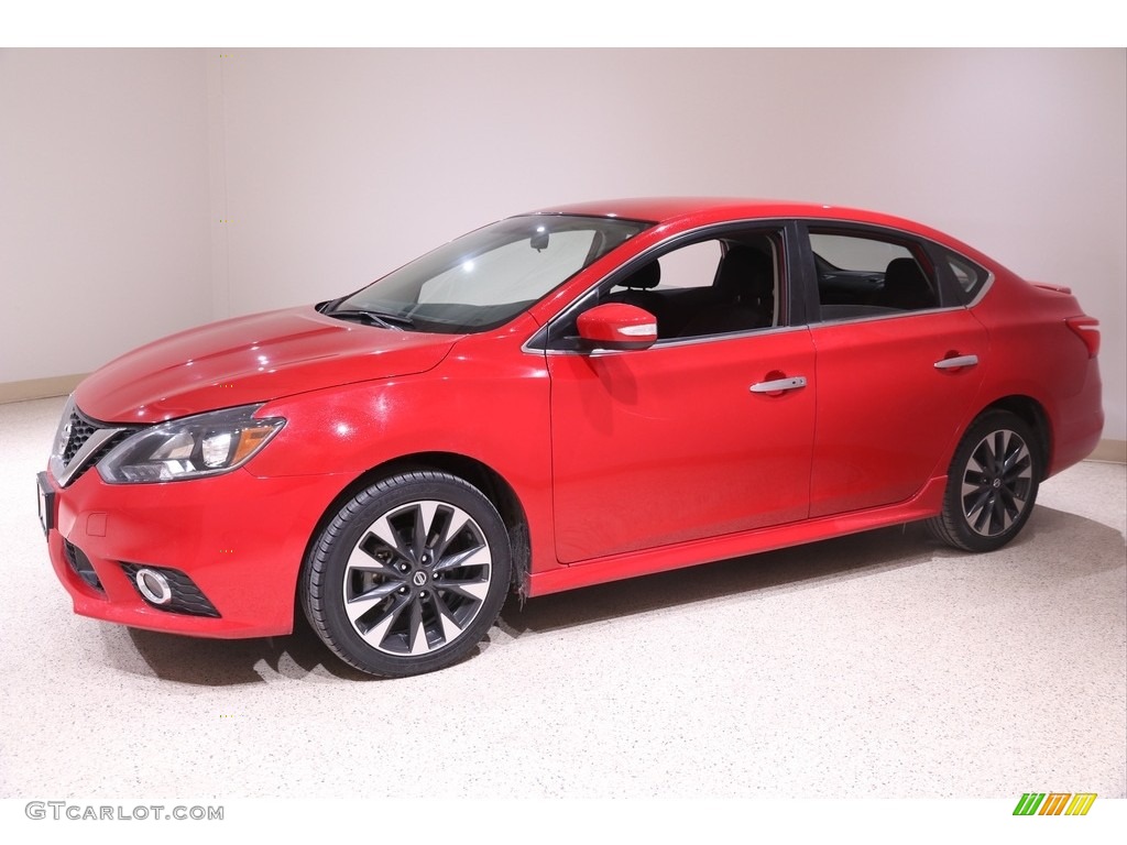 2019 Sentra SR - Red Alert / Charcoal photo #3