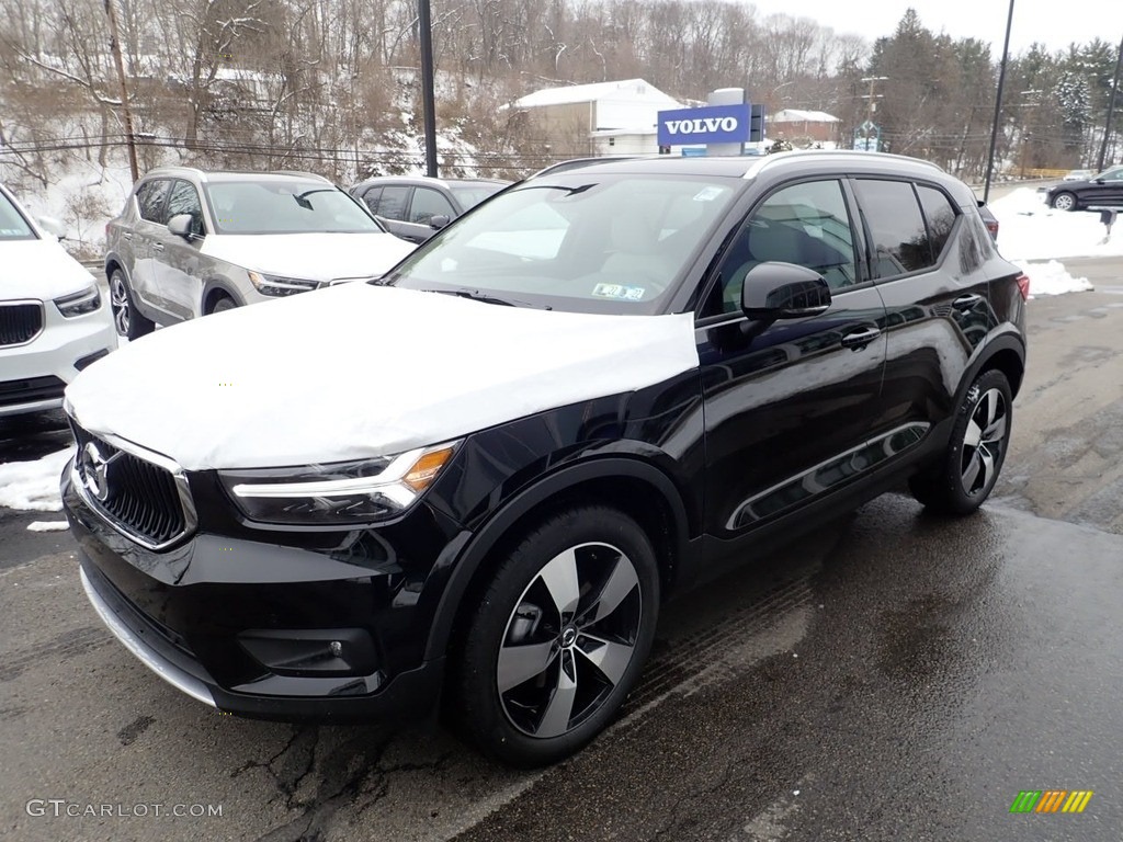 2021 XC40 T5 Momentum AWD - Black Stone / Blond/Charcoal photo #5