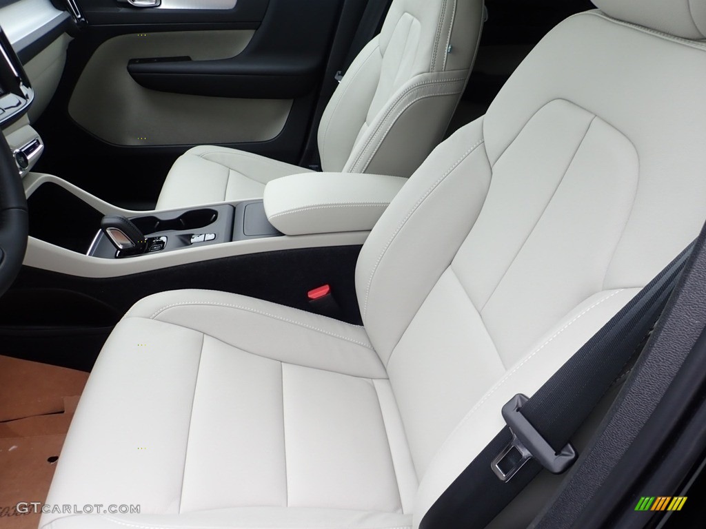 2021 XC40 T5 Momentum AWD - Black Stone / Blond/Charcoal photo #7