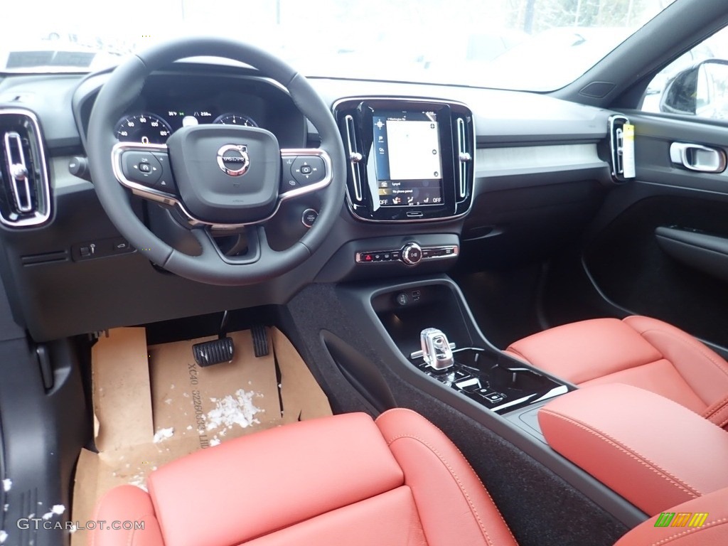 Oxide Red/Charcoal Interior 2021 Volvo XC40 T5 Inscription AWD Photo #141104601