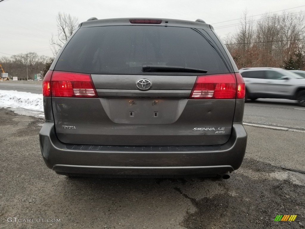 2004 Sienna LE AWD - Phantom Gray Pearl / Fawn Beige photo #4