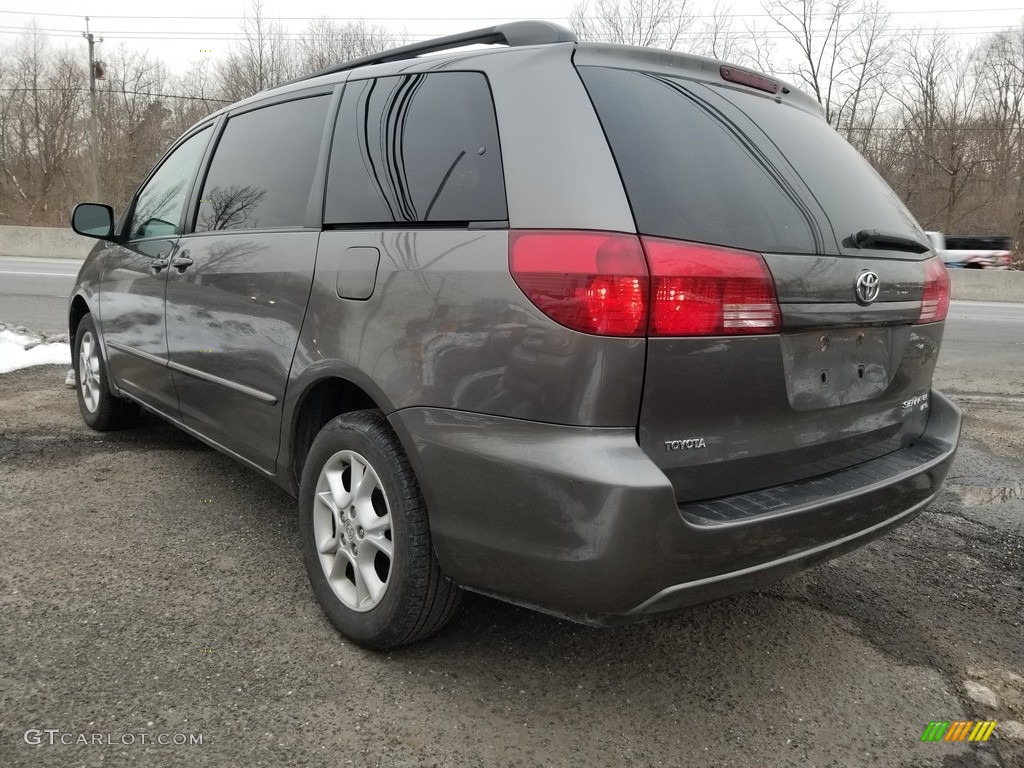 2004 Sienna LE AWD - Phantom Gray Pearl / Fawn Beige photo #5