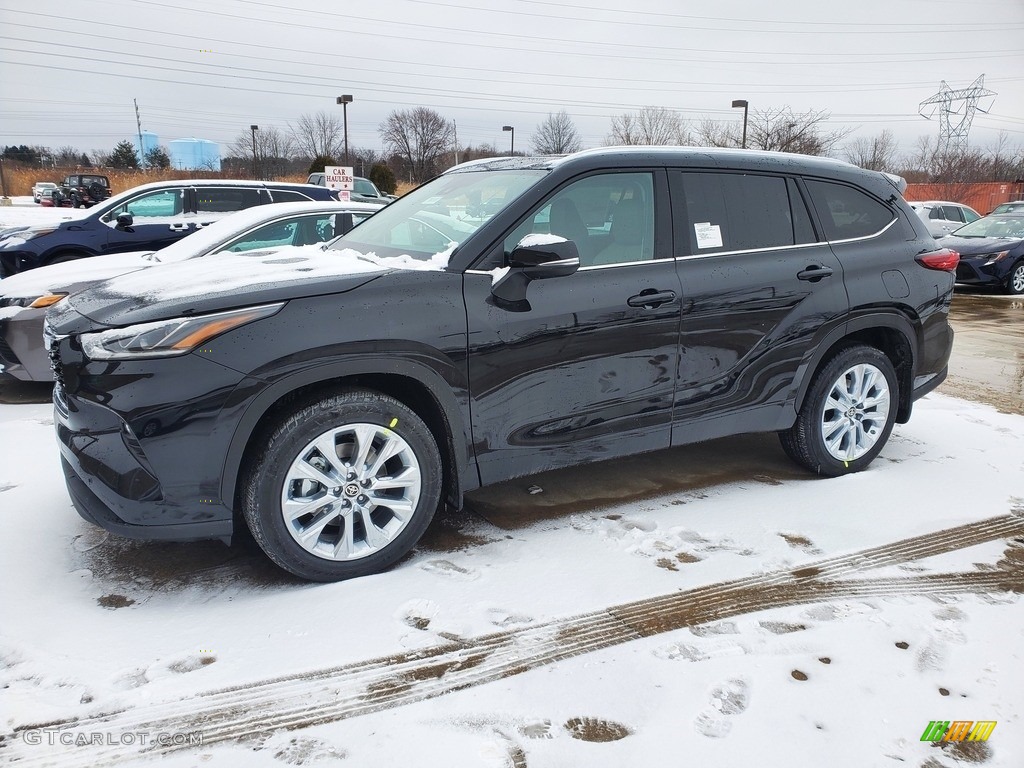 Midnight Black Metallic Toyota Highlander