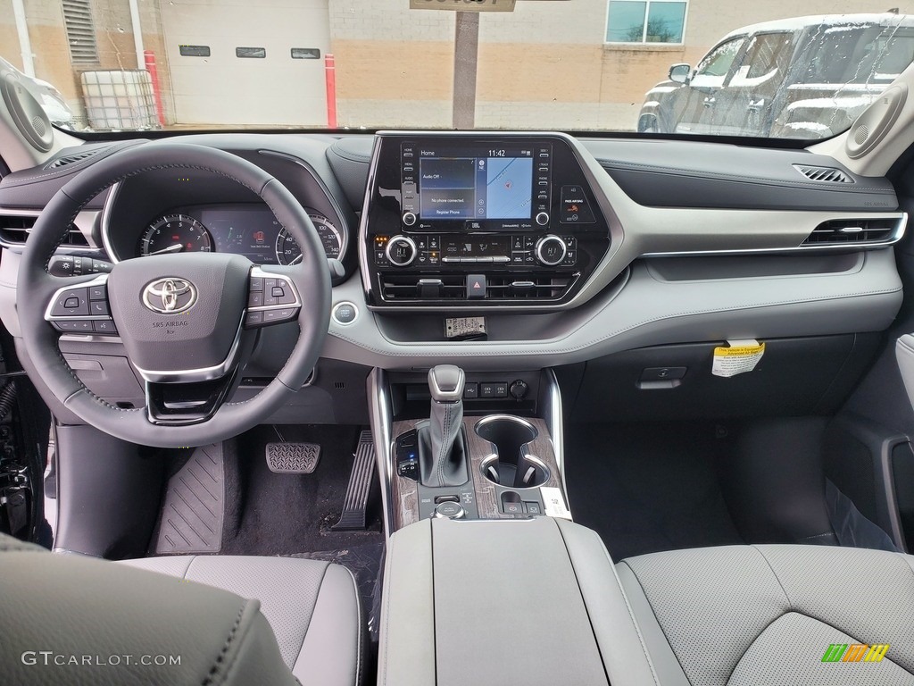 2021 Highlander Limited AWD - Midnight Black Metallic / Graphite photo #4