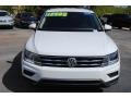 Pure White - Tiguan SE Photo No. 3