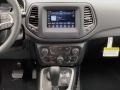 Redline Pearl - Compass Latitude 4x4 Photo No. 10