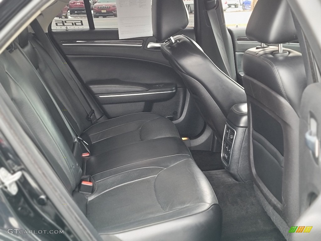 Black Interior 2015 Chrysler 300 C Photo #141111134