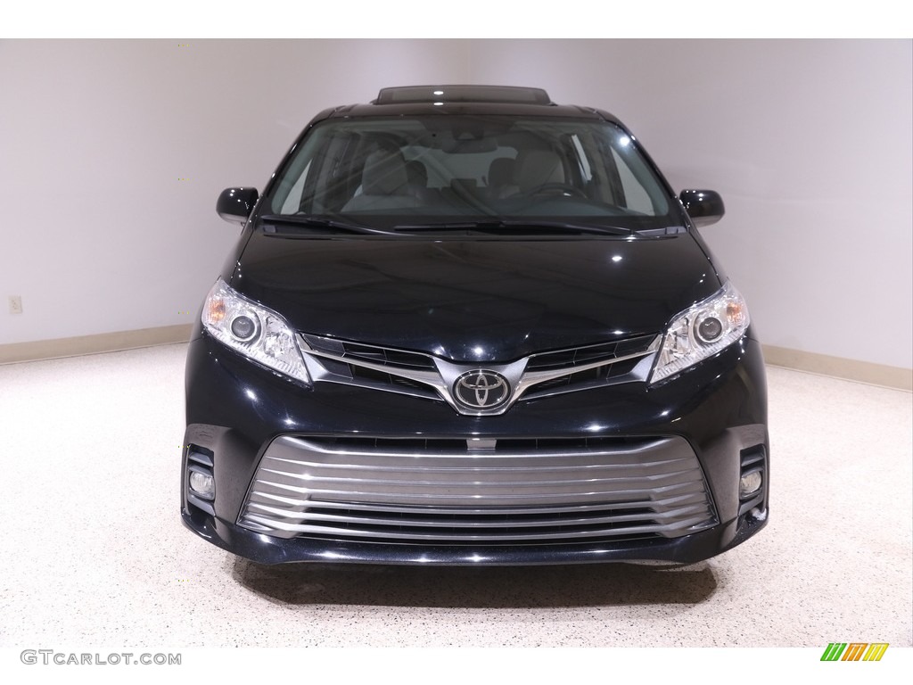 2020 Sienna XLE - Midnight Black Metallic / Ash photo #2