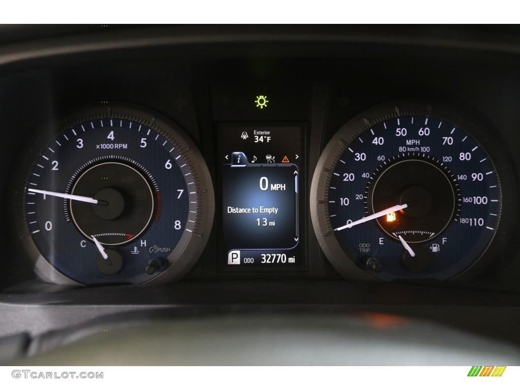 2020 Sienna XLE - Midnight Black Metallic / Ash photo #8