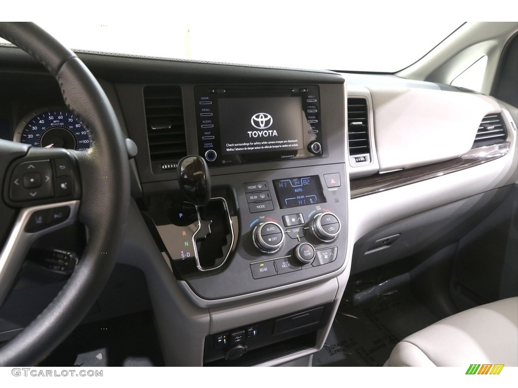 2020 Sienna XLE - Midnight Black Metallic / Ash photo #9