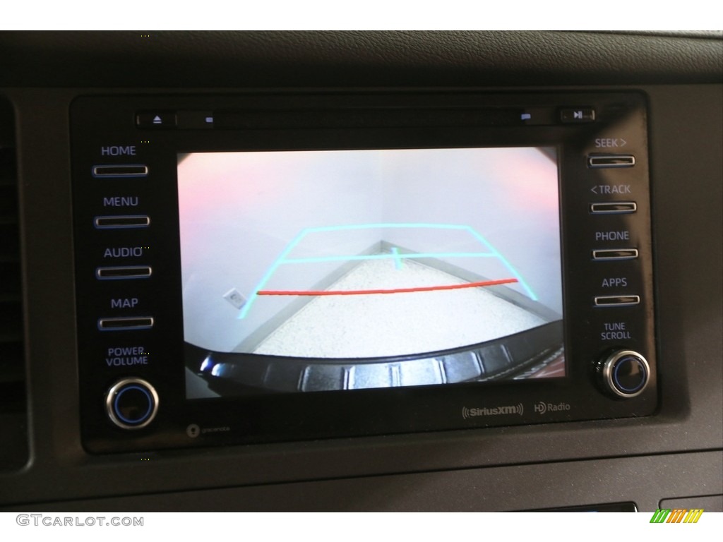 2020 Sienna XLE - Midnight Black Metallic / Ash photo #12