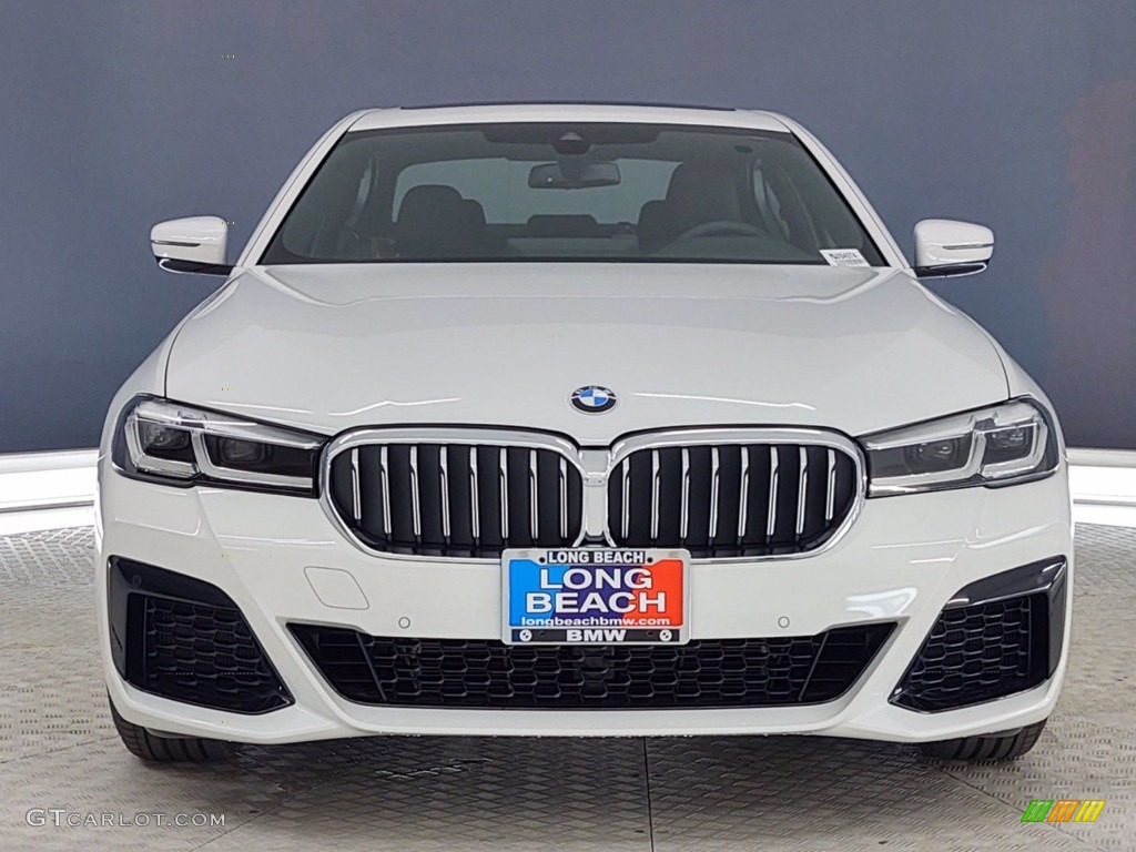 2021 5 Series 540i Sedan - Alpine White / Black photo #2
