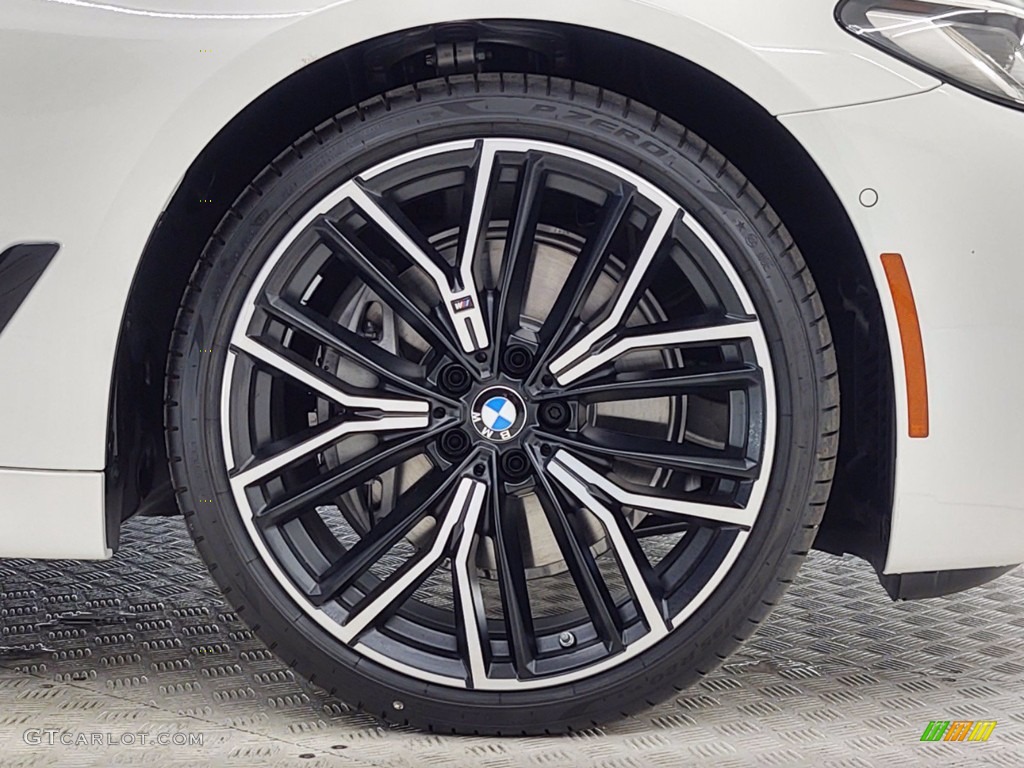2021 5 Series 540i Sedan - Alpine White / Black photo #3