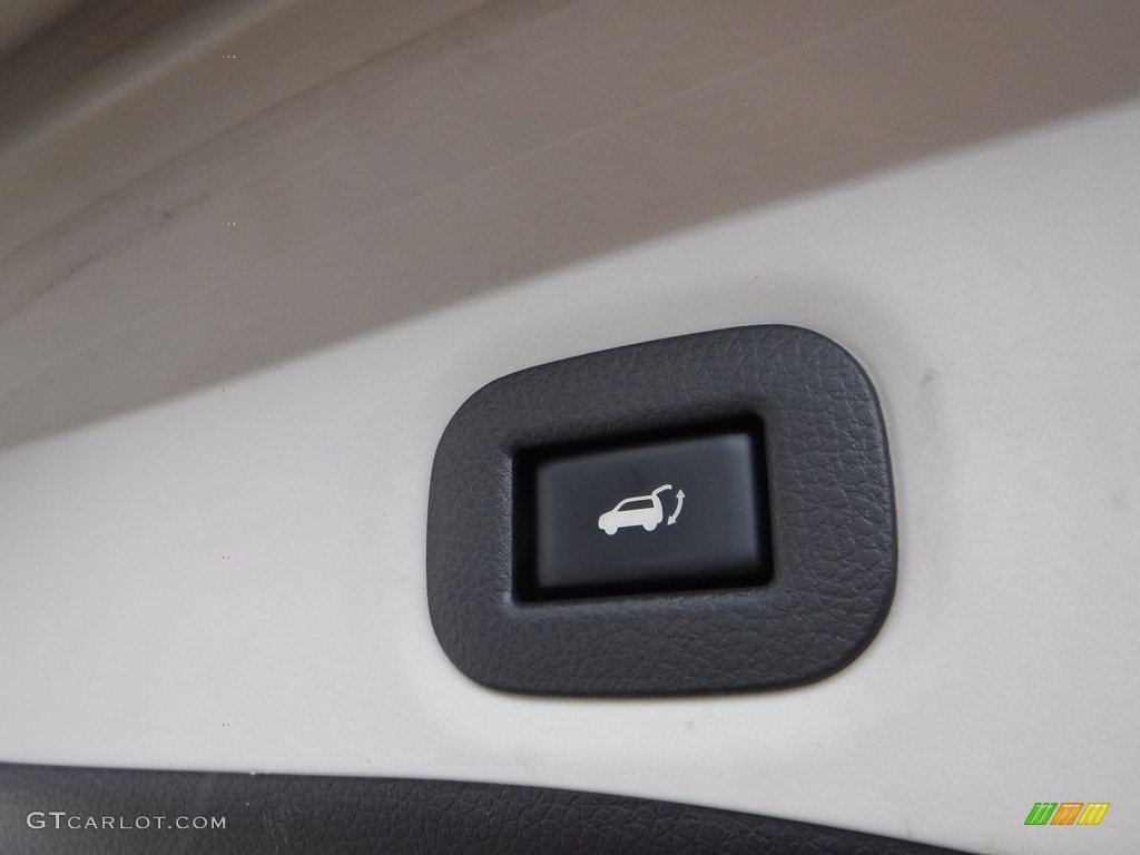 2015 Rogue SV AWD - Midnight Jade / Charcoal photo #27