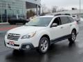 Front 3/4 View of 2014 Outback 2.5i Limited