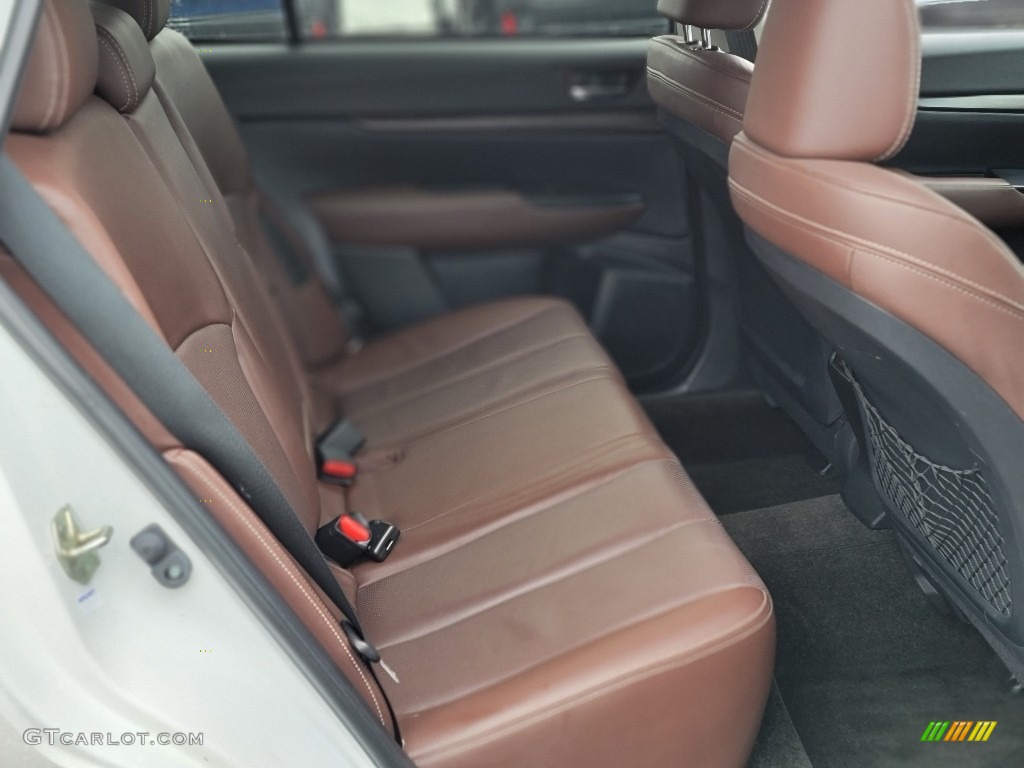 2014 Subaru Outback 2.5i Limited Rear Seat Photos