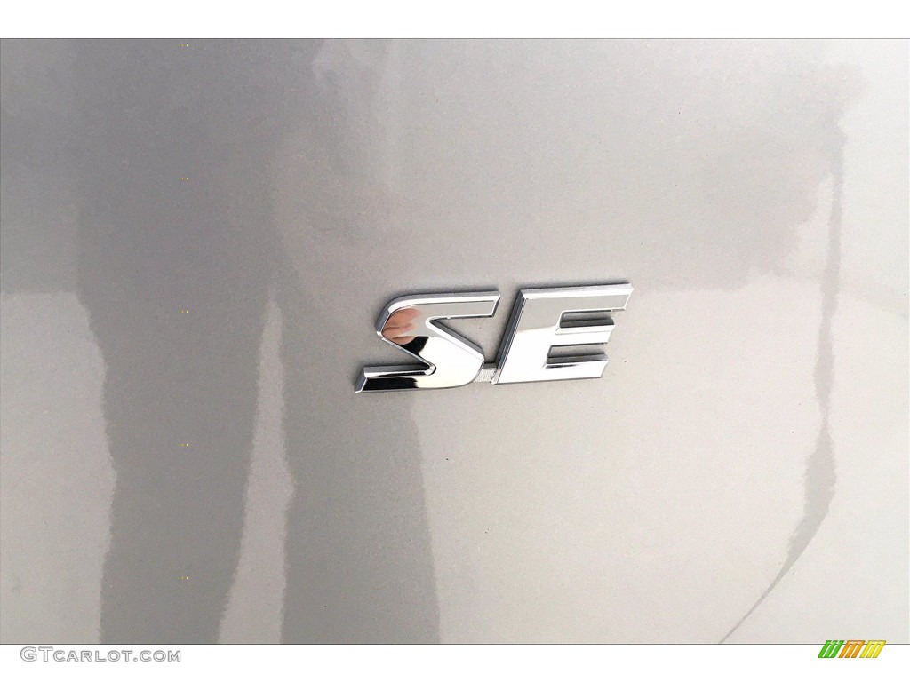 2016 RAV4 SE - Silver Sky Metallic / Black photo #7