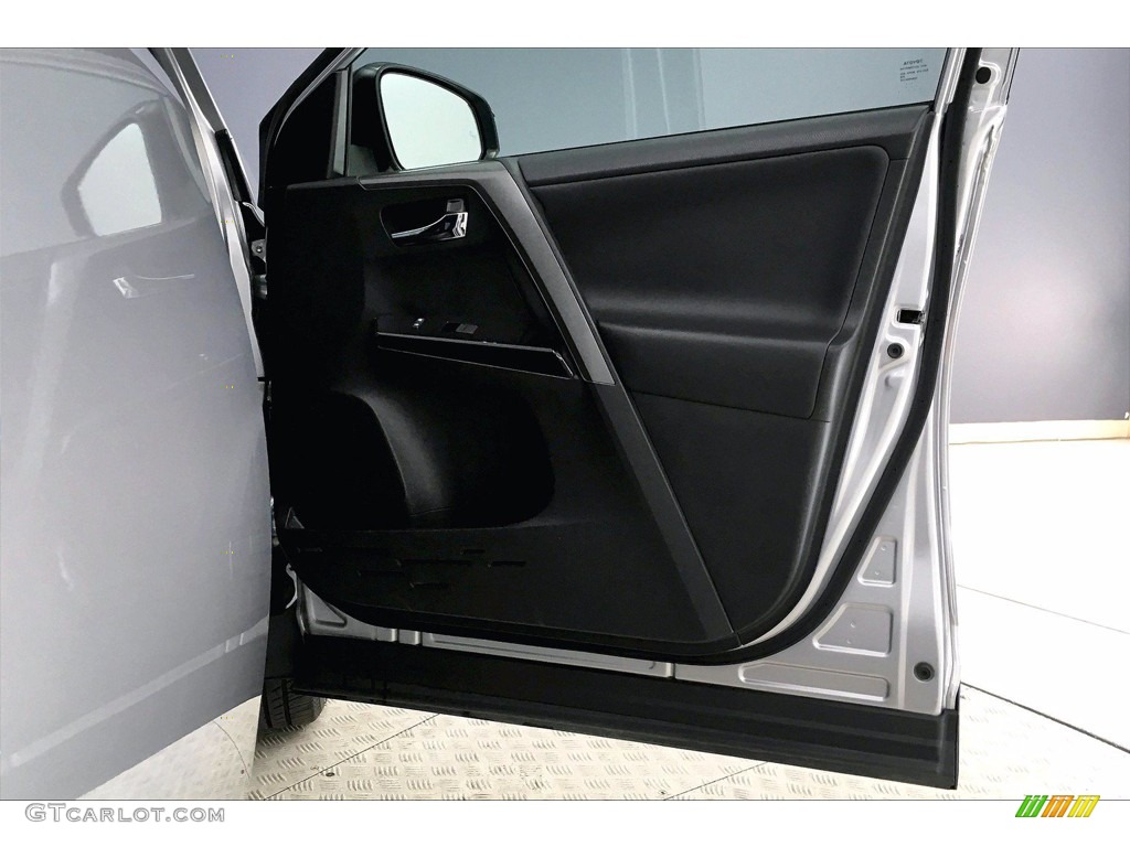2016 RAV4 SE - Silver Sky Metallic / Black photo #24