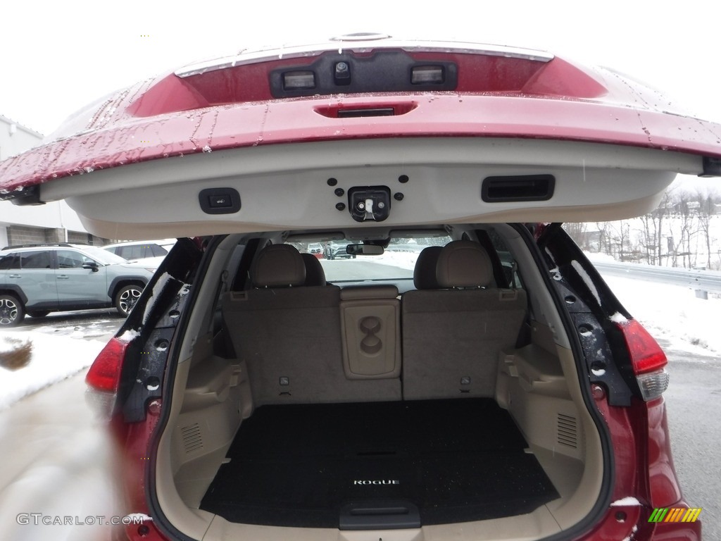 2019 Rogue SL AWD - Scarlet Ember / Charcoal photo #23