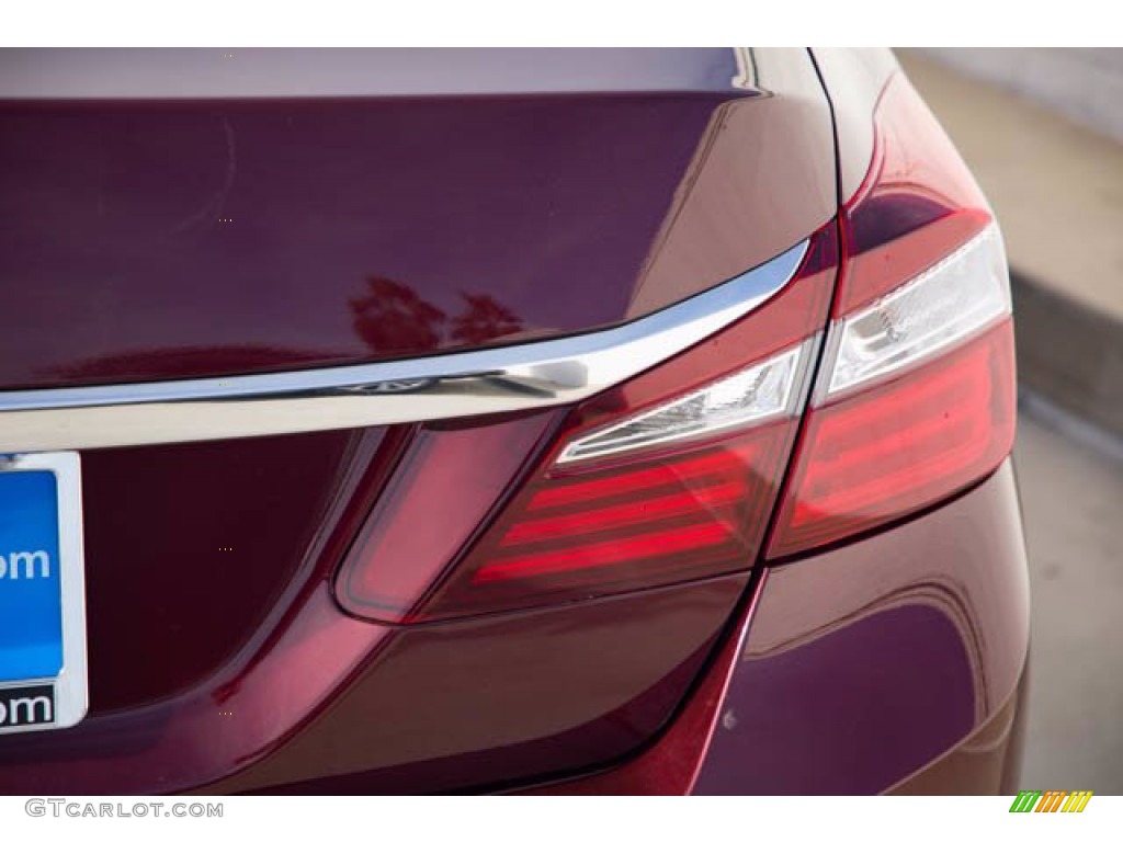 2017 Accord LX Sedan - Basque Red Pearl II / Ivory photo #11