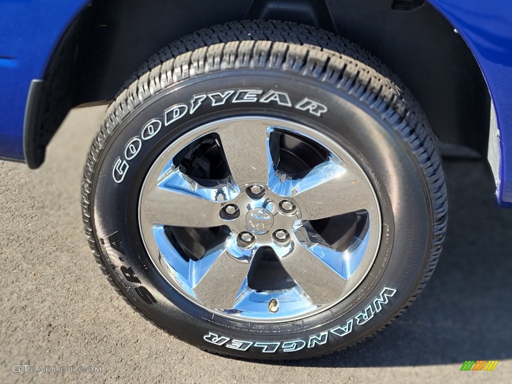 2018 1500 Express Quad Cab 4x4 - Blue Streak Pearl / Black/Diesel Gray photo #12