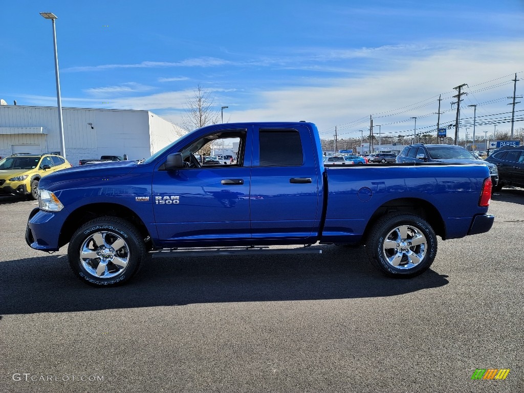 2018 1500 Express Quad Cab 4x4 - Blue Streak Pearl / Black/Diesel Gray photo #16