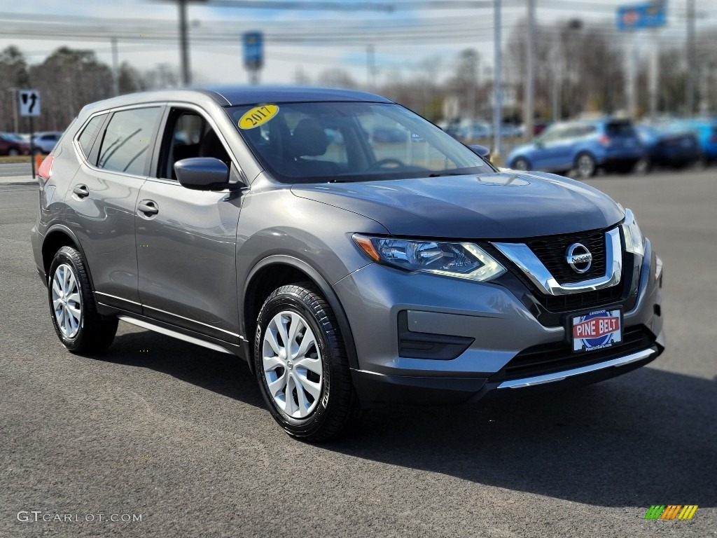 Gun Metallic Nissan Rogue