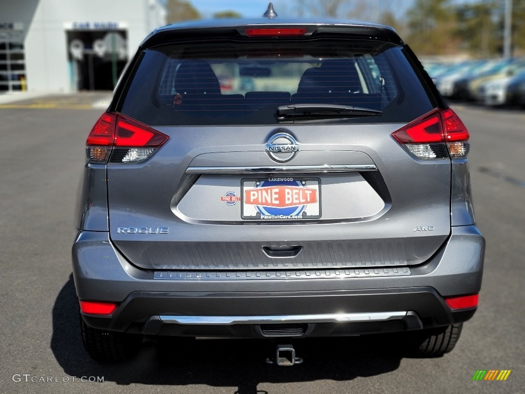 2017 Rogue S AWD - Gun Metallic / Charcoal photo #17
