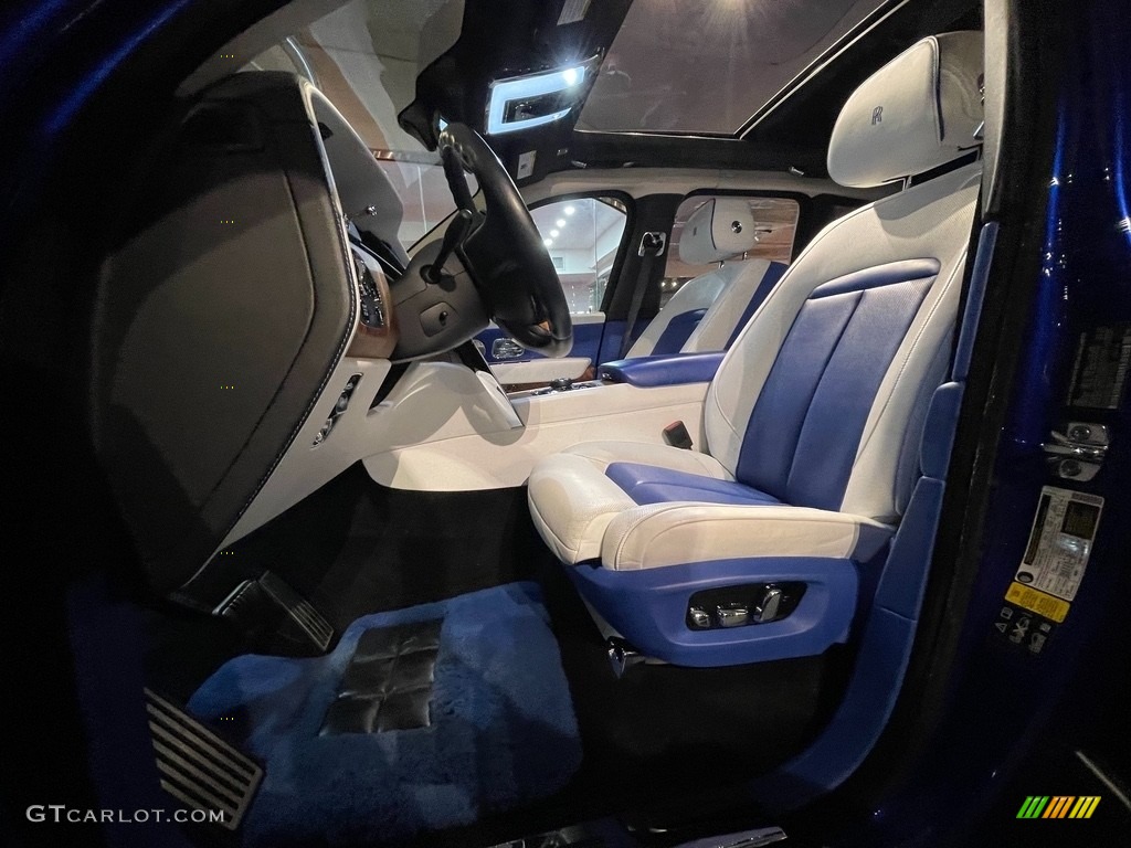 Cobalto Blue Interior 2019 Rolls-Royce Cullinan Standard Cullinan Model Photo #141130117