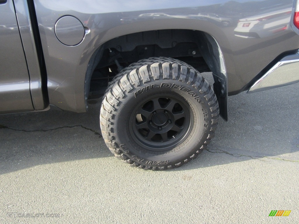 2016 Toyota Tundra SR5 CrewMax Custom Wheels Photos