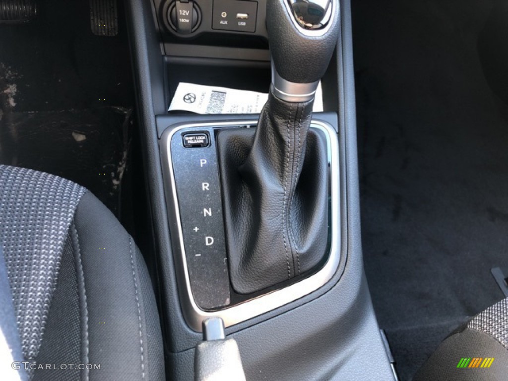 2021 Accent SE - Olympus Silver / Black photo #7