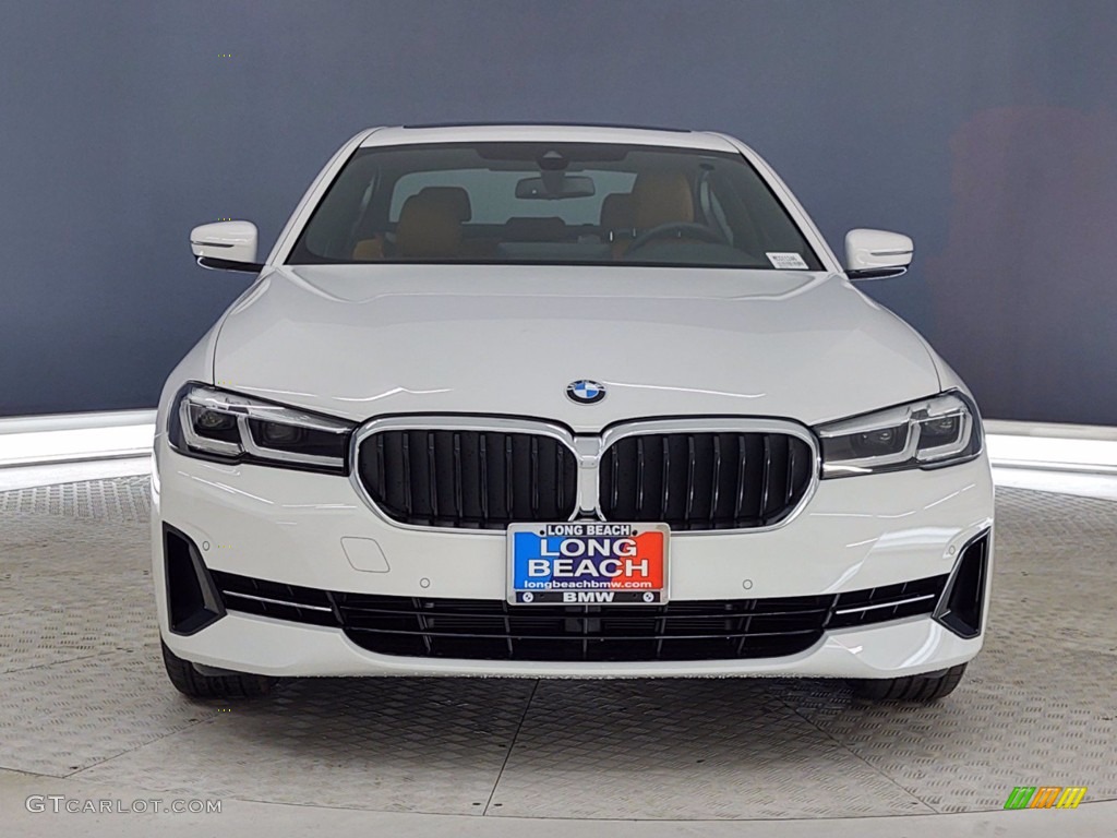 2021 5 Series 540i Sedan - Alpine White / Cognac photo #2