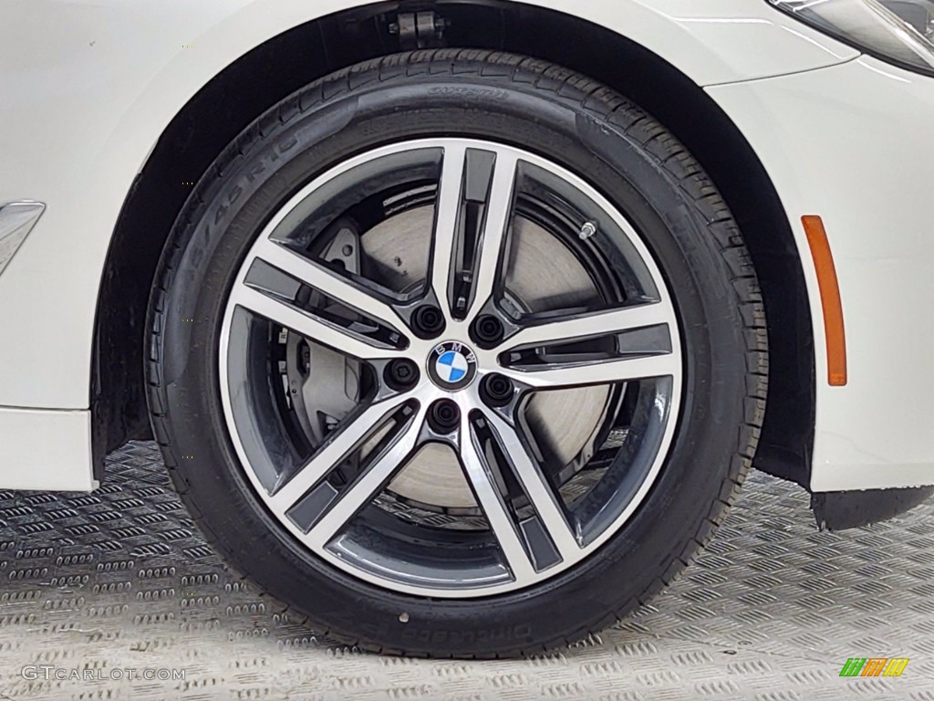 2021 BMW 5 Series 540i Sedan Wheel Photo #141135516