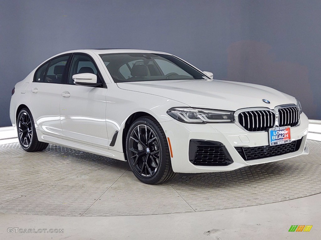 2021 5 Series 540i Sedan - Alpine White / Black photo #27