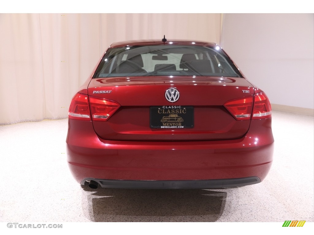 2015 Passat S Sedan - Fortana Red Metallic / Titan Black photo #15