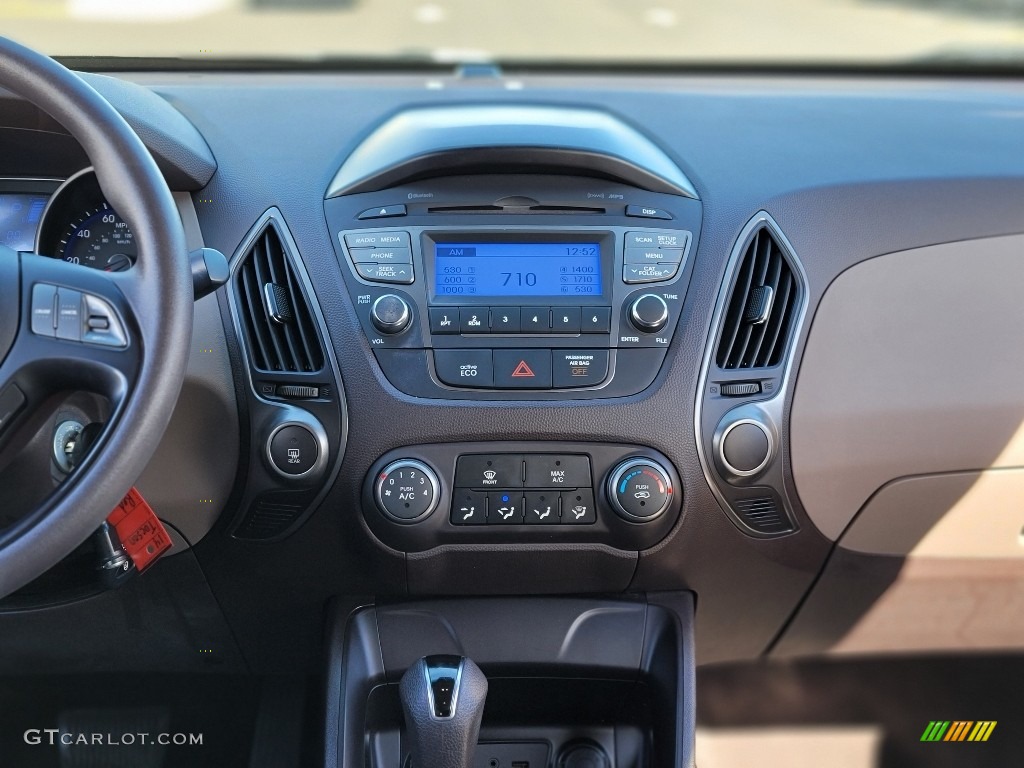 2014 Tucson GLS - Garnet Red / Beige photo #4