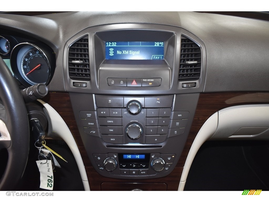 2011 Buick Regal CXL Turbo Controls Photo #141144439