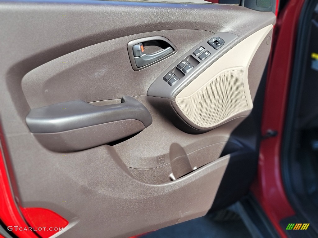 2014 Tucson GLS - Garnet Red / Beige photo #33